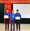 TRAO HUY HIỆU “TUỔI TRẺ DŨNG CẢM” CHO ĐOÀN VIÊN THANH NIÊN CỨU NGƯỜI ĐUỐI NƯỚC